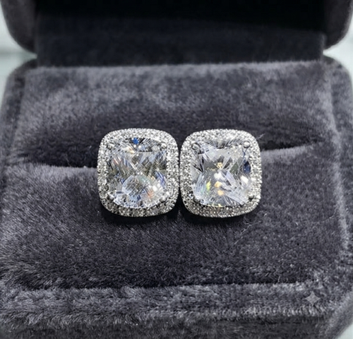 Huitan Bright White/Yellow/Pink CZ Stud Earrings for Women Fashion Contracted Jewelry High Quality Wedding Engagement Earrings