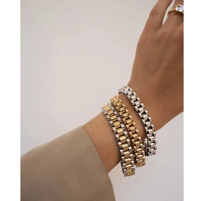 צמיד דגם Emery